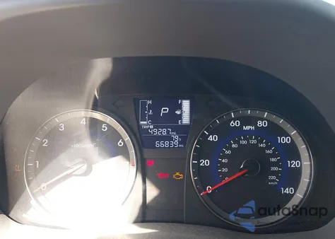 2017 Hyundai Accent Se z USA, uszkodzony, nr VIN KMHCT4AE4HU181495